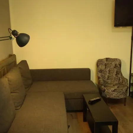 Apartment With Garden For 4 5 People Bergamo