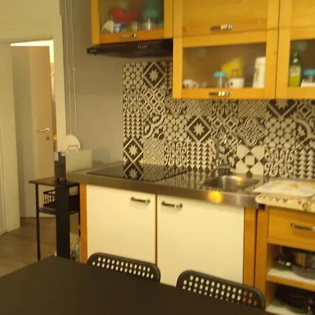 Apartment With Garden For 4 5 People *