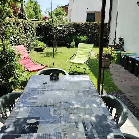 With Garden For 4 5 People Apartment