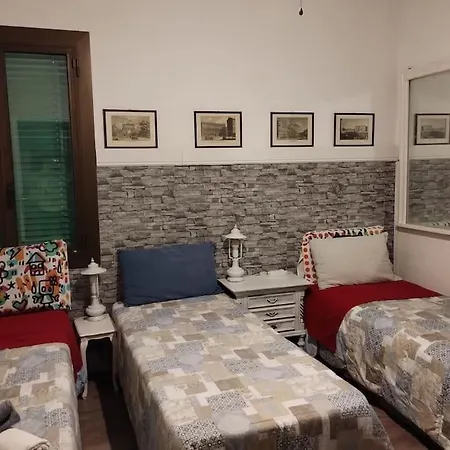 With Garden For 4 5 People * Bérgamo