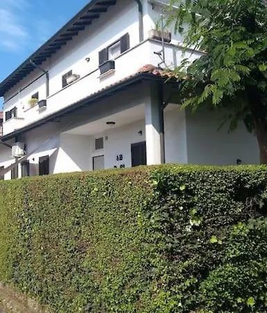 With Garden For 4 5 People Apartment Bergamo