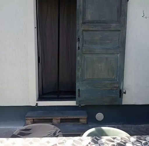 With Garden For 4 5 People * Bergamo